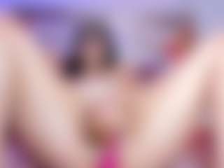 ElizabethReyy's Live Sex Cam Show