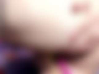 Live cam show with ElizabethReyy - Tittyfuck on Strip Flash - Live Sex Shows