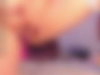 ElizabethReyy's Live Sex Cam Show