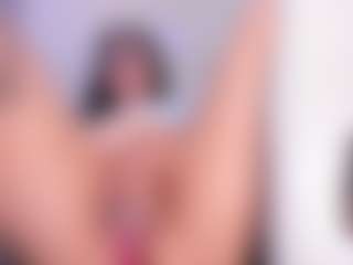ElizabethReyy's Live Sex Cam Show