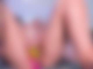 ElizabethReyy's Live Sex Cam Show