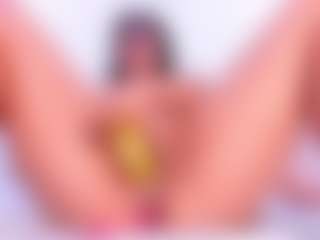 Live cam show with ElizabethReyy - Spank on liverealitysex.com