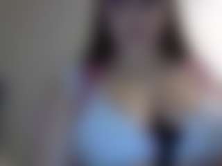 Mikla luv's Live Sex Cam Show