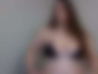 Live cam show with Mikla luv - Tease Big Tits on sexylive.show