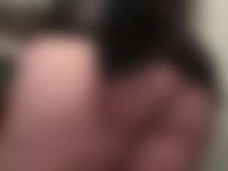 Live cam show with Mikla luv - Shaved Pussy on SmokeAndPoke