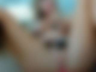 Live cam show with Mia-MiIan18 - Double Penetration on fapnchat