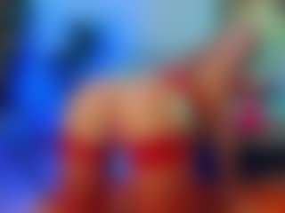 Mia-MiIan18's Live Sex Cam Show