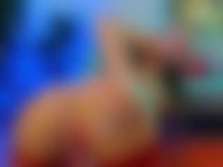 Mia-MiIan18's Live Sex Cam Show