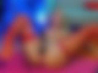 Mia-MiIan18's Live Sex Cam Show