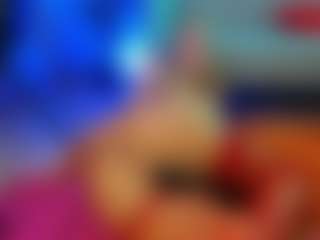 Mia-MiIan18's Live Sex Cam Show