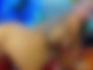 Mia-MiIan18's Live Sex Cam Show