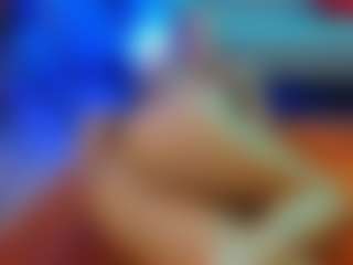 Mia-MiIan18's Live Sex Cam Show