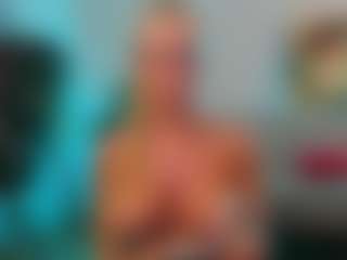 Mia-MiIan18's Live Sex Cam Show