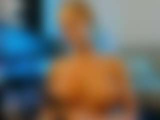 Mia-MiIan18's Live Sex Cam Show