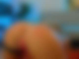 Live cam show with Mia-MiIan18 - Amateur on Chatstar