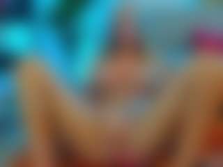 Mia-MiIan18's Live Sex Cam Show