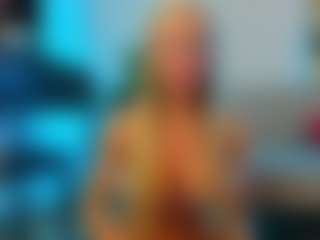 Live cam show with Mia-MiIan18 - Striptease on slutload
