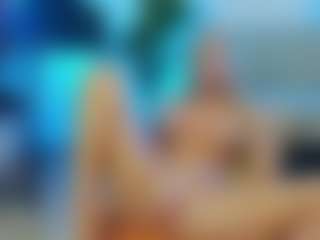 Live cam show with Mia-MiIan18 - College on fapnchat