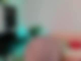 Live cam show with Mia-MiIan18 - Full Nudity on Camming Site