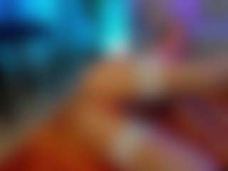 Live cam show with Mia-MiIan18 - Small Tits Toys on Uber Horny