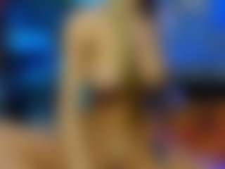 Mia-MiIan18's Live Sex Cam Show