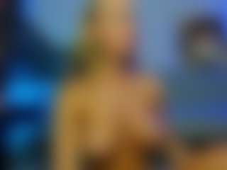 Mia-MiIan18's Live Sex Cam Show