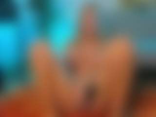 Mia-MiIan18's Live Sex Cam Show