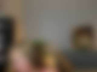 Live cam show with Mia-MiIan18 - Amateur Curvy on sexylive.show