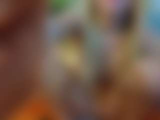 Mia-MiIan18's Live Sex Cam Show