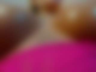 Mia-MiIan18's Live Sex Cam Show