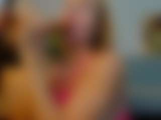 Live cam show with Mia-MiIan18 - Fingers on Camsoda