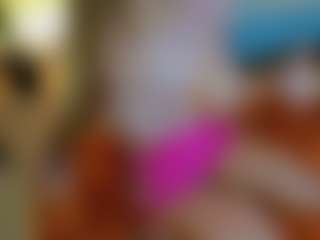 Mia-MiIan18's Live Sex Cam Show