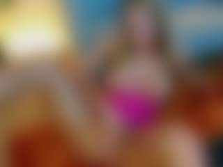 Mia-MiIan18's Live Sex Cam Show
