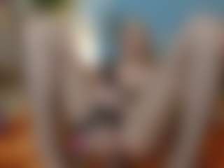 Mia-MiIan18's Live Sex Cam Show