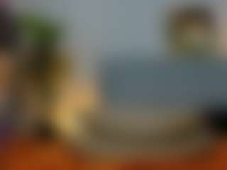 Mia-MiIan18's Live Sex Cam Show