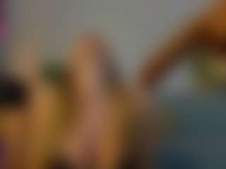Mia-MiIan18's Live Sex Cam Show