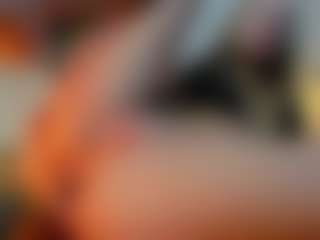 Mia-MiIan18's Live Sex Cam Show