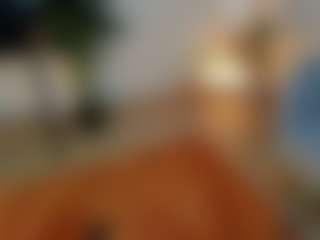 Live cam show with Mia-MiIan18 - Squirt Blonde Hair on SquirtSoMuch