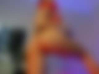 Live cam show with Mia-MiIan18 - Twerk on Dare Cams