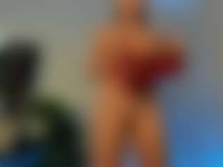 Mia-MiIan18's Live Sex Cam Show