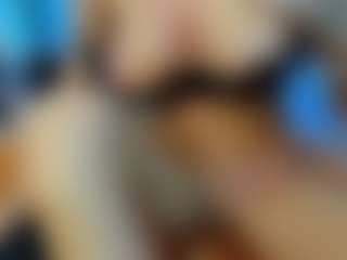 Mia-MiIan18's Live Sex Cam Show