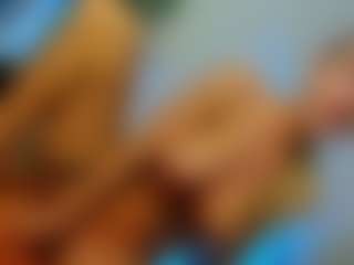Mia-MiIan18's Live Sex Cam Show