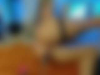 Live cam show with Mia-MiIan18 - Spank on crypto-cams