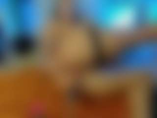 Mia-MiIan18's Live Sex Cam Show