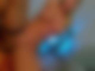 Mia-MiIan18's Live Sex Cam Show
