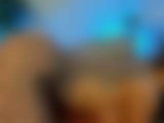 Mia-MiIan18's Live Sex Cam Show