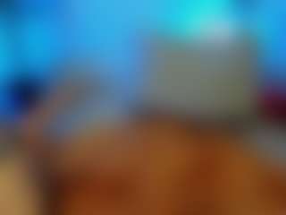 Mia-MiIan18's Live Sex Cam Show