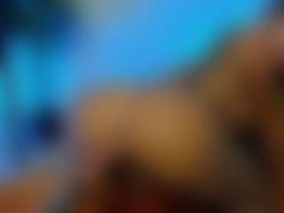 Mia-MiIan18's Live Sex Cam Show