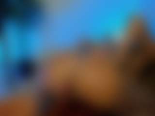 Mia-MiIan18's Live Sex Cam Show