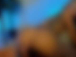 Mia-MiIan18's Live Sex Cam Show